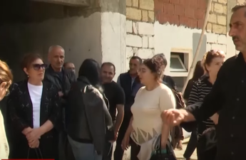 Bakıda 2 ilə yekunlaşmalı olan bina 8 ildir hazır deyil - VİDEO