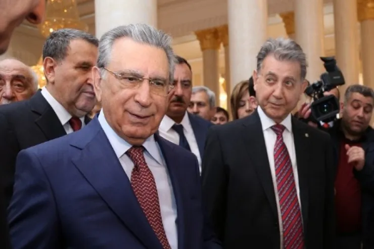 Ramiz Mehdiyev Akif Əlizadənin qərarını niyə ləğv edib? – AMEA-nın CİNAYƏT İŞİ