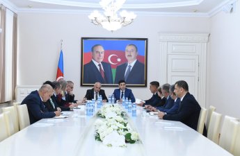 PA nümayəndəsi Dövlət Komitəsi yanında İctimai Şuranın üzvləri ilə görüşüb - FOTO