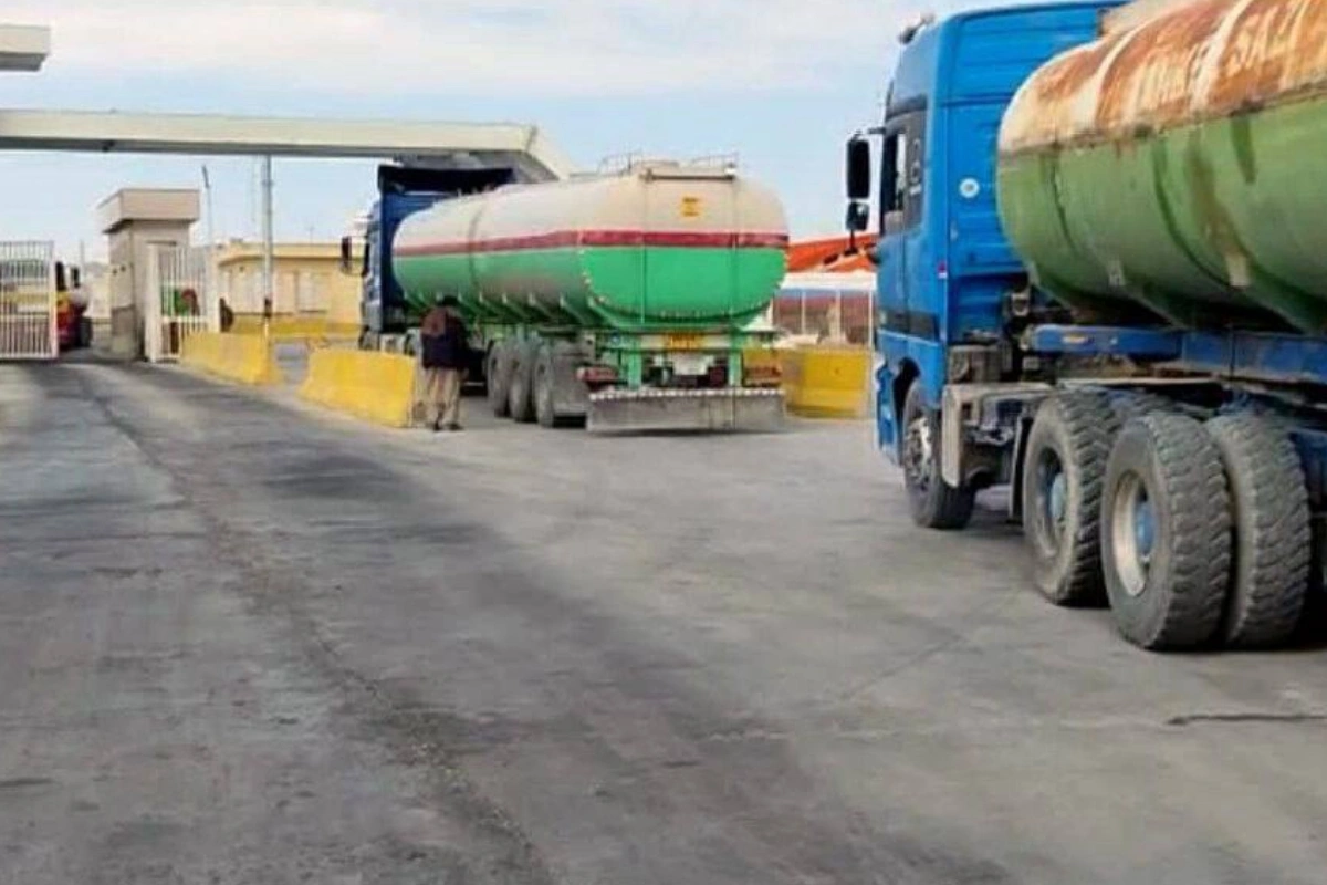 Əfqanıstanda İranın 3000-dən çox yanacaq tankeri saxlanılıb