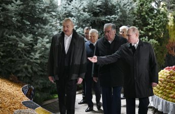 Prezident İlham Əliyev Düşənbədə MDB dövlət başçılarının qeyri-rəsmi şam yeməyində iştirak edir - FOTO