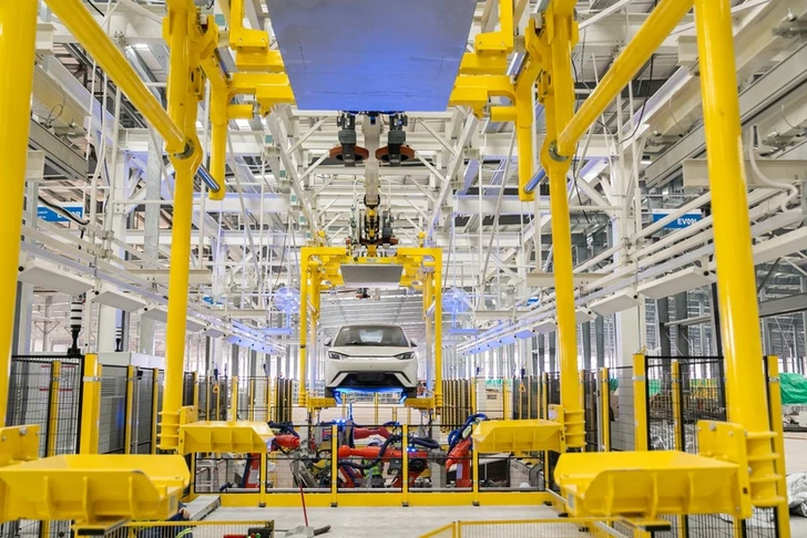 Китайский гигант BYD открыл в Бразилии завод на 300 тысяч электромобилей в год