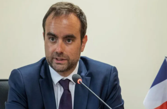 5 gün bundan əvvəl istefa verən baş nazir yenidən istefa verəcək