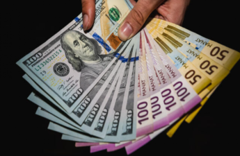 Manatın gələcəyi: Devalvasiya ehtimalı nə qədər realdır?