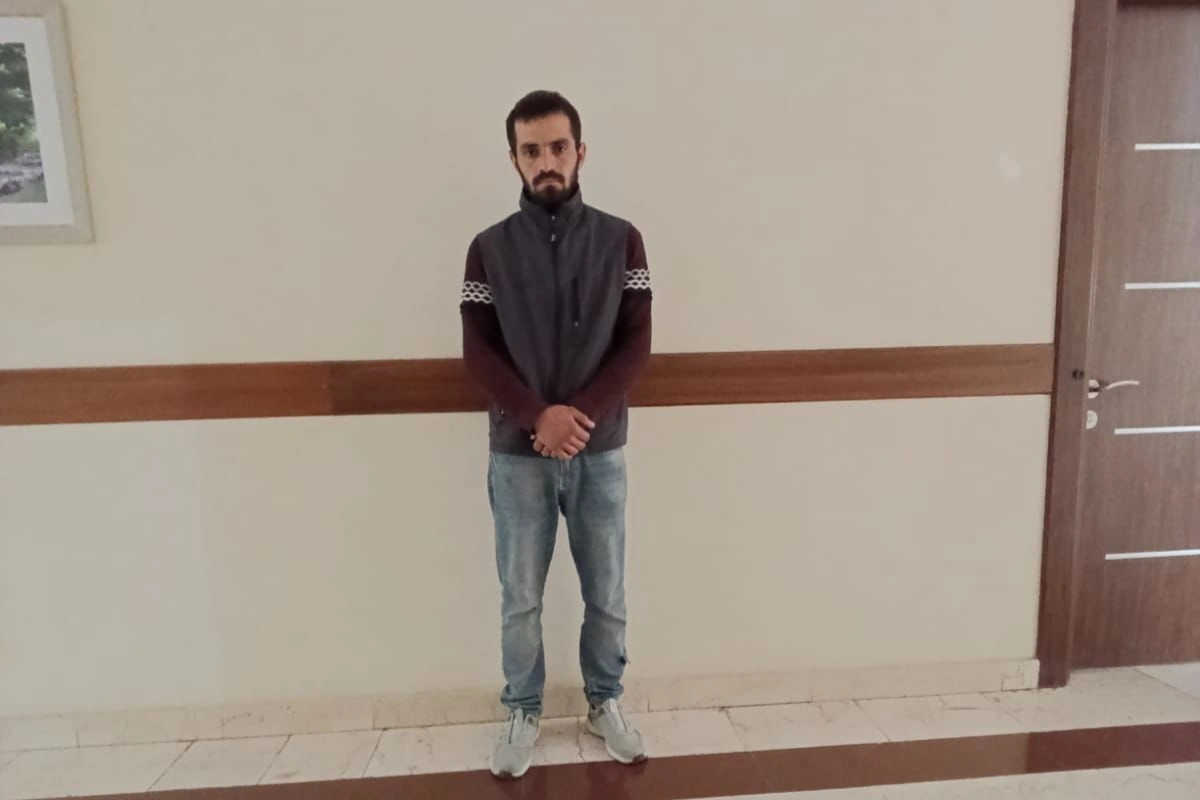 В Ходжавендском районе задержан мужчина, пытавшийся продать оружие и боеприпасы-ФОТО