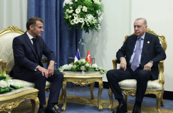 Ərdoğan Misirdə Makronla görüşüb