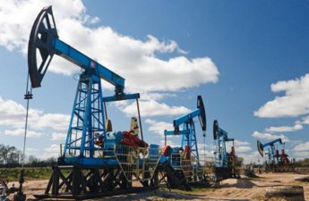 Азербайджанская нефть незначительно подешевела