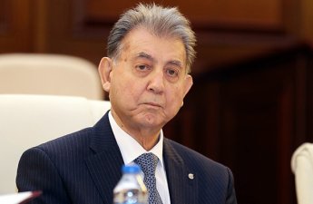 Vaxtı ilə Ramiz Mehdiyevi tərifləyən Akif Əlizadə: “Onu yıxıb-sürümək də olar, amma...”