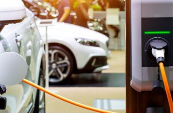 Azərbaycana gətirilən elektromobillərin sayı azalıb