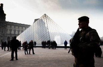 СМИ: Из Лувра похищены драгоценности из коллекции императора Наполеона и Жозефины - ОБНОВЛЕНО