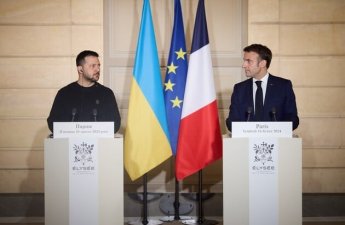 Зеленский и Макрон договорились встретиться в ближайшее время