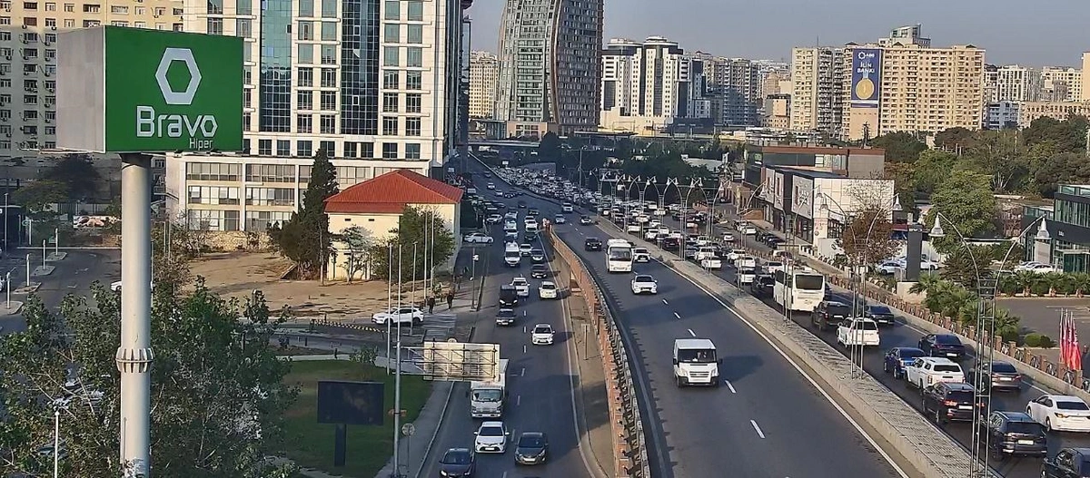 Paytaxtda sıxlıq olan küçələrin SİYAHISI