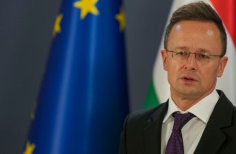 Сийярто: Венгрия не будет блокировать новый пакет санкций ЕС против РФ