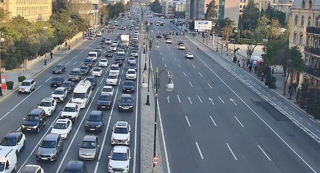 Paytaxtın bu küçələrində sıxlıq var - SİYAHI