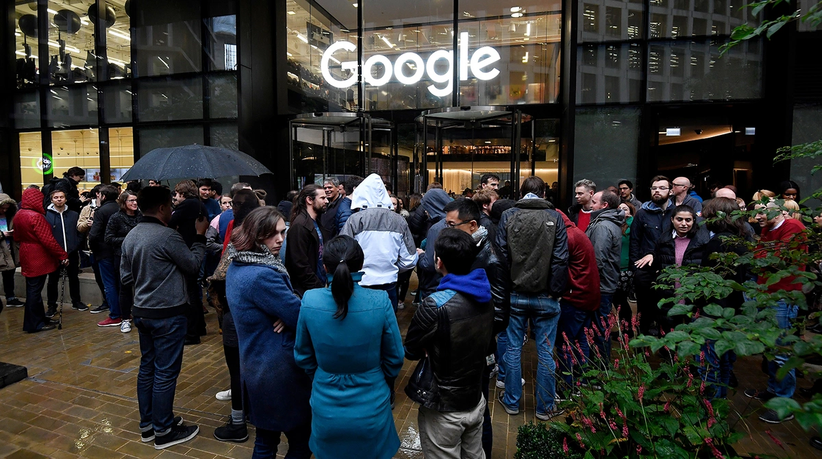 Клопы захватили офис Google, из-за чего сотрудников отправили на удаленку