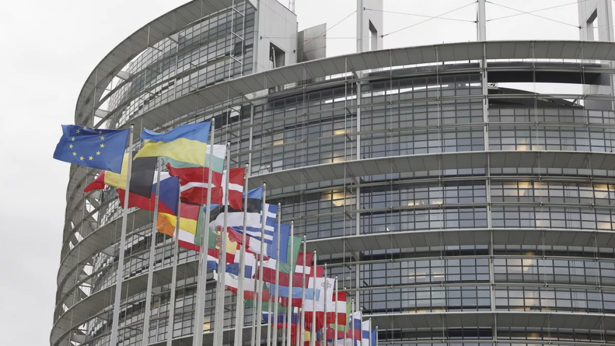 Европарламент отложил интеграцию Сербии в ЕС
