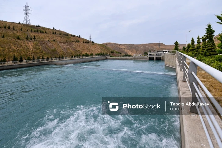 Водолазы МЧС извлекли тело из водохранилища Тахтакёрпю