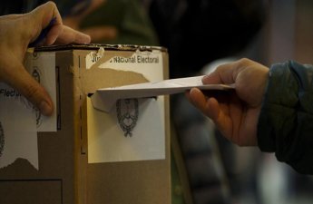 Argentinada parlament seçkiləri keçirilir