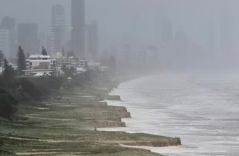 Более 90 тыс. домохозяйств в Австралии обесточены из-за шторма