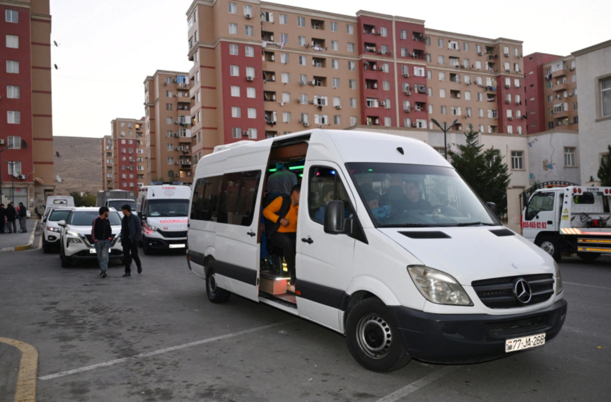 Xocavəndin Qırmızı Bazar qəsəbəsi və Sos kəndinə növbəti köç karvanları yola salındı - FOTO