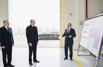 Ильхам Алиев ознакомился с работой агрохимического предприятия в Сабирабаде-ФОТО