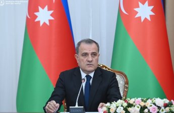Ceyhun Bayramov Omana yola düşdü