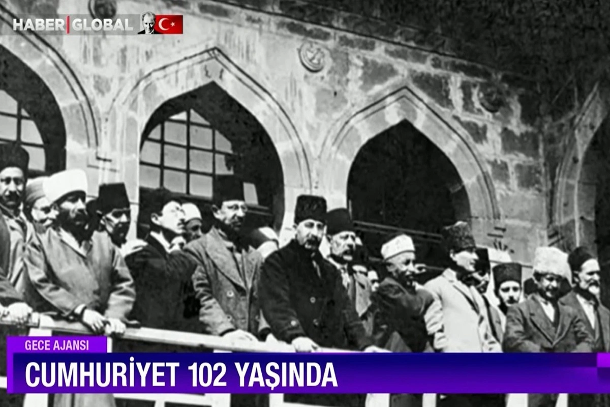 Türkiyə Cümhuriyyəti 102 yaşında: Bir xalq necə özünü yoxdan var etdi?