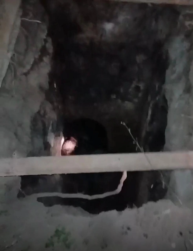 Gədəbəydə quyuya düşən şəxs xilas edildi - FOTO