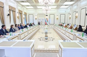 Азербайджан и ОАЭ обсудили расширение межпарламентских связей