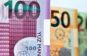 Sərnişin külli miqdarda Azərbaycan manatı ilə qaçmağa çalışdı