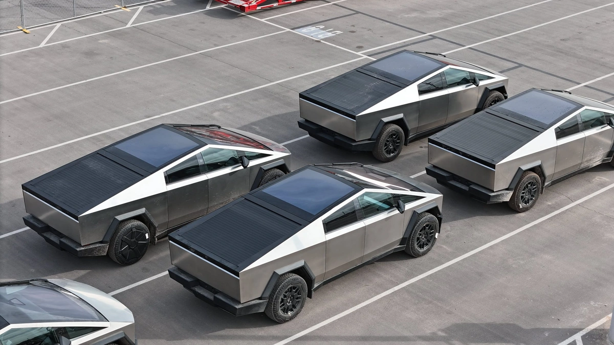 Tesla отзывает у покупателей более 6 000 электропикапов Cybertruck