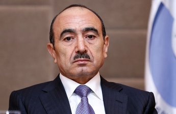 Əli Həsənov Türkiyəyə köçüb? - Özü danışdı