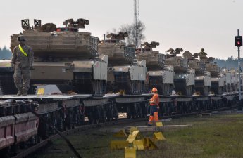 ЕС создает систему быстрой переброски войск и техники
