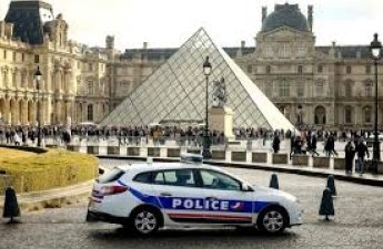 Двум из пяти задержанных по делу об ограблении Лувра предъявлены обвинения