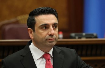 Simonyan: II Qaregin parlament seçkilərindən əvvəl istefa verməlidir