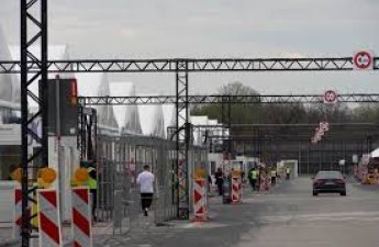 В Берлине закрывают крупнейший центр приема беженцев из Украины