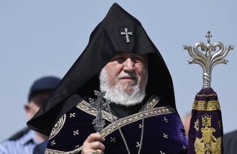 СК Армении подал в суд ходатайство об аресте брата и племянника Гарегина II