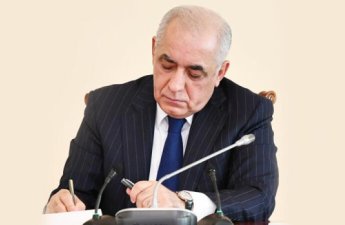 Əli Əsədov qərar imzaladı