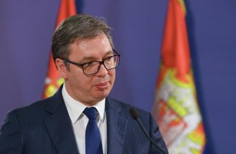 Вучич уступил давлению улицы и объявил о досрочных выборах