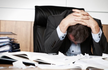 Qlobal şirkətlərdə ixtisar dalğası – Azərbaycanda da gözlənilirmi?