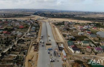Yeni piyada keçidinin inşası davam etdirilir - VİDEO