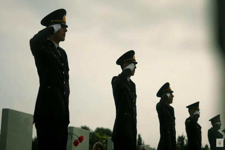 Polis Akademiyasının kursantlarından “Zəfər təntənəsi” - VİDEO