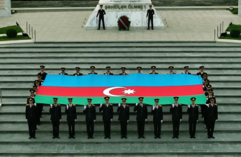 Polis Akademiyasının kursantlarından “Zəfər təntənəsi” - VİDEO