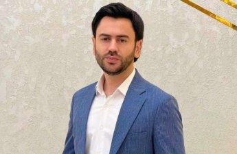 “Yaşım az idi, məni aldadıb efirə çağırırdılar”