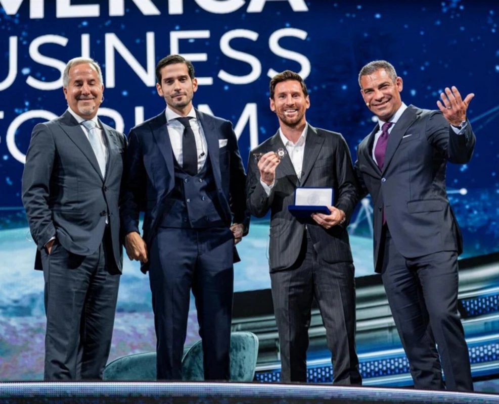 Mayami şəhərinin açarı Messiyə verildi