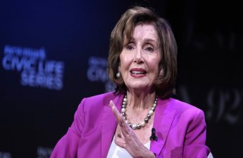 Nensi Pelosi Konqresdən getdiyini açıqlayıb
