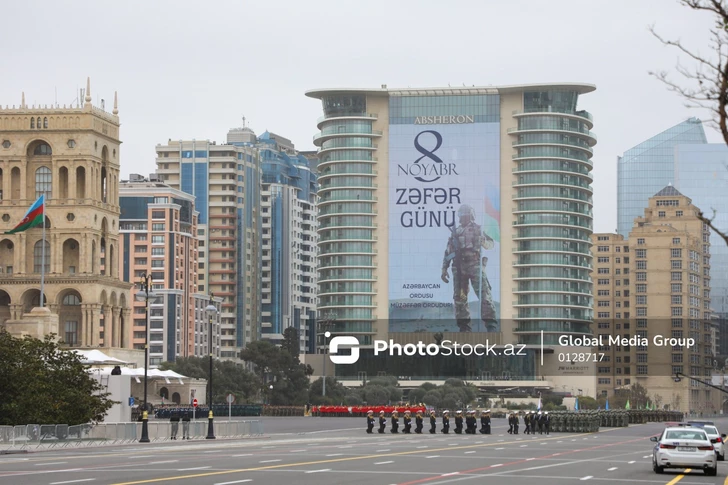 В Баку завершился грандиозный военный парад, посвященный 5-летию Победы в Отечественной войне-ОБНОВЛЕНО-ФОТО-ВИДЕО