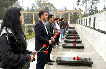 Regionlarda gənclərin iştirakı ilə Zəfərin 5 illiyinə həsr olunmuş silsilə tədbirlər keçirilib.