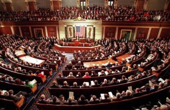 Respublikaçı çoxluq Senatın tətilə getməsinə imkan vermir