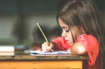 Psixoloqlar aşağı zəkanın əlaməti sayılan 4 vərdişi açıqladı